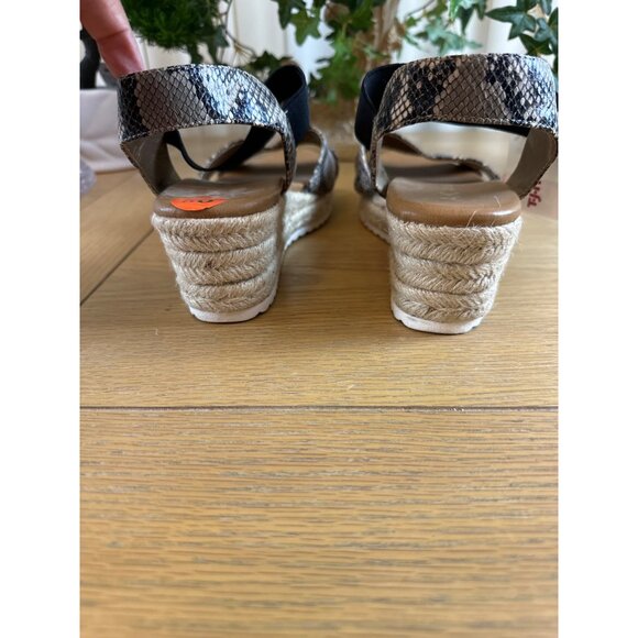 Anne Klein Size 9.5 Espadrille Wedge Sandals Snake Print Elastic Straps - Picture 4 of 7